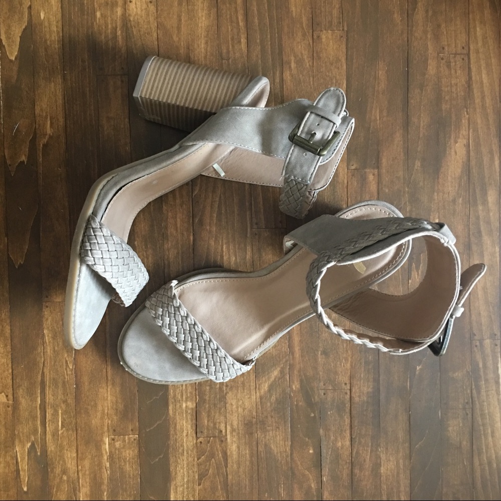 Report rocky road heels